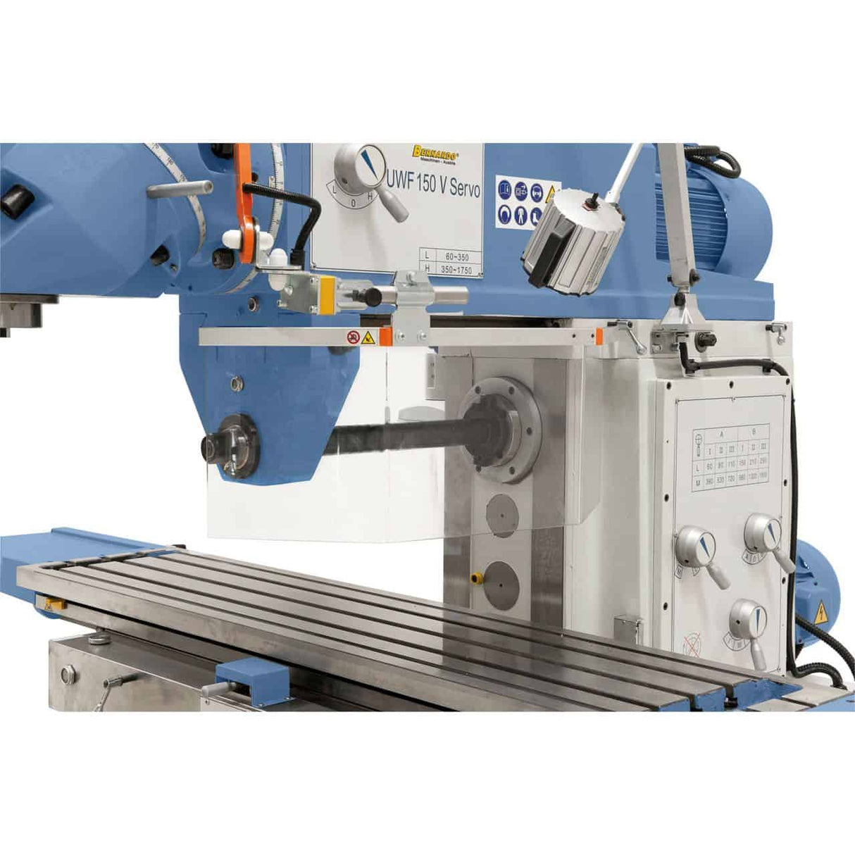 Bernardo UWF 150 V Servo-Universalfräsmaschine mit 3-Achsen-Digitalanzeige