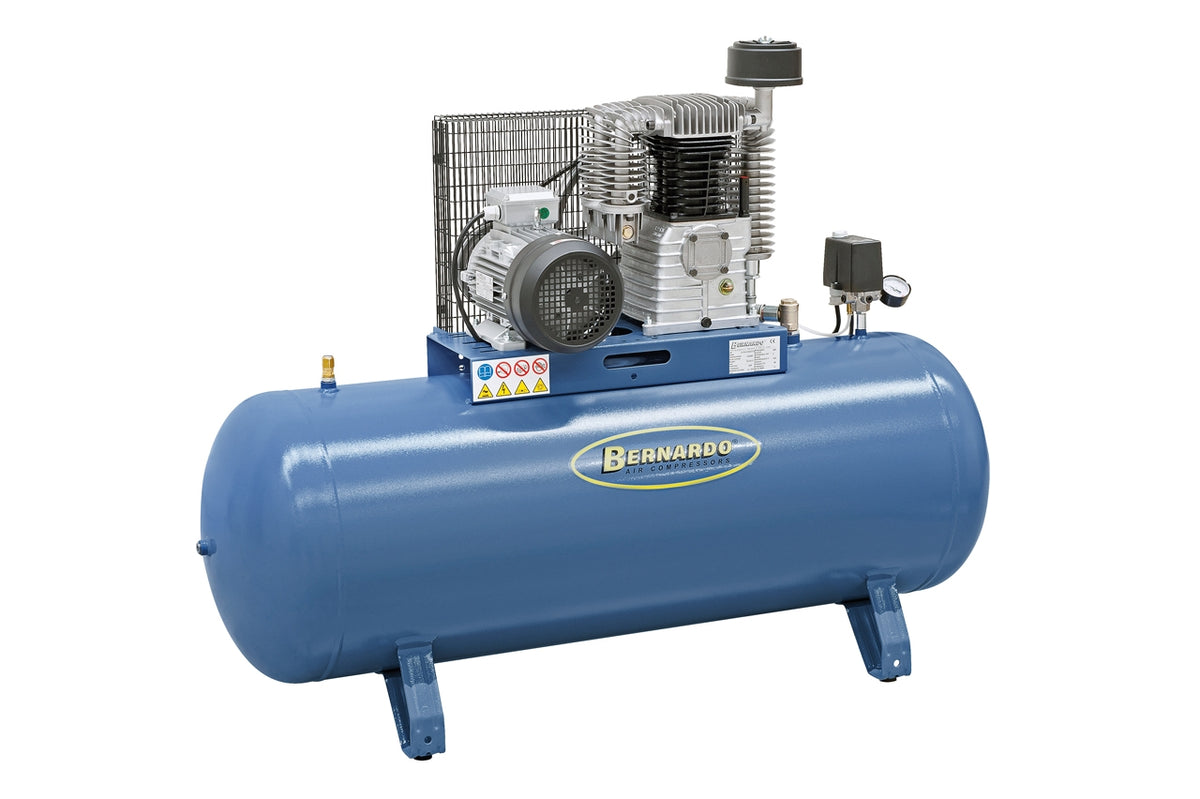 Stationärer Kompressor Bernardo AC35/270/600/D – 270 l, 5,5 PS