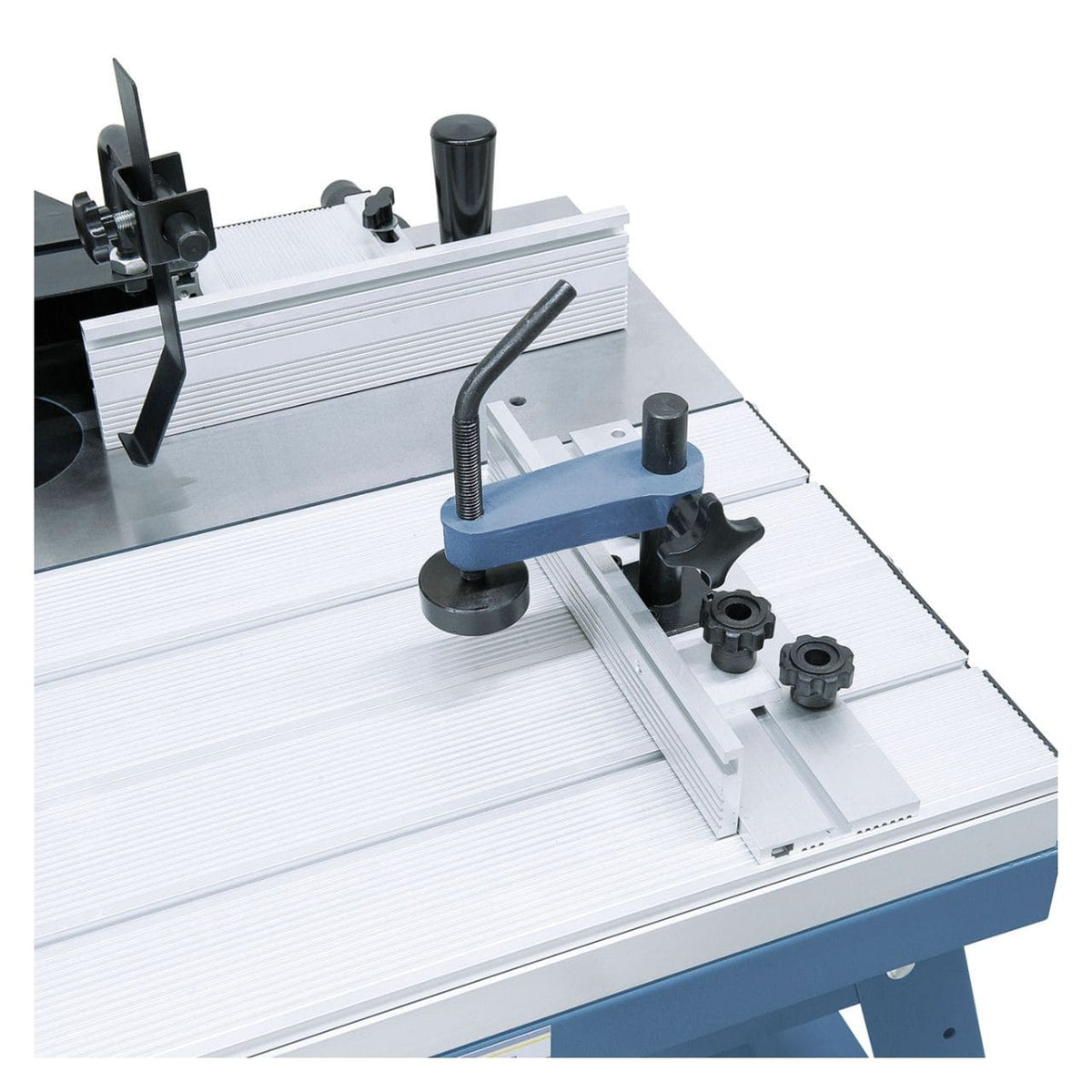 Bernardo RT 3 F Fräsmaschine – Schiebetisch 785 × 310 mm, Gusseisenplatte 785 × 505 mm, 0-45° neigbarer Tisch, Ø 60 mm Absaugung, Gewicht 55 kg