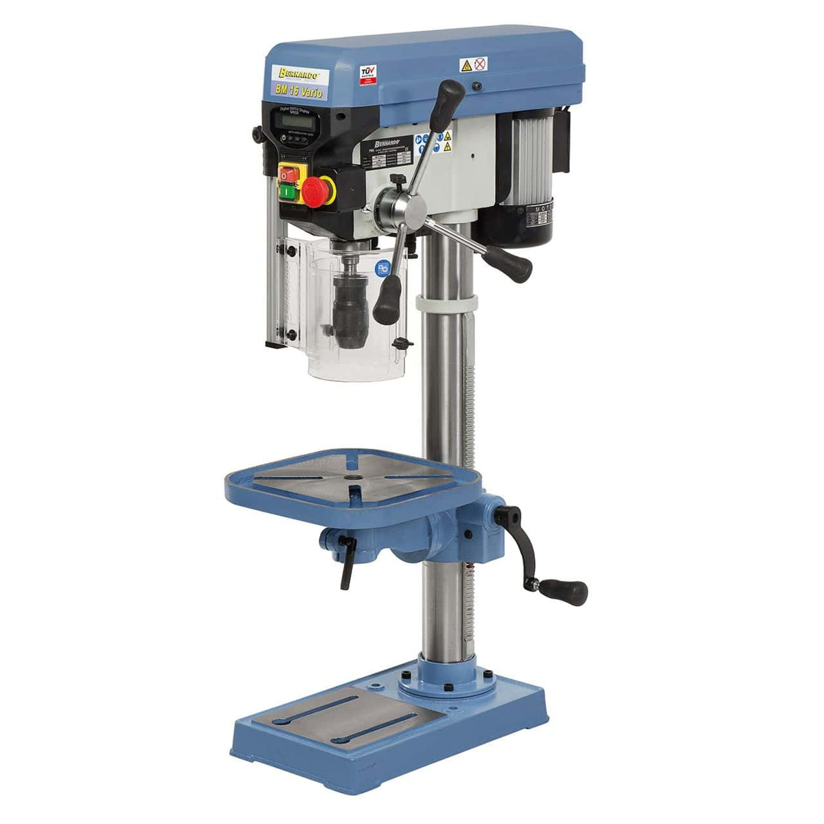 Trapano da banco Bernardo BM 16 Vario con display digitale, tavola inclinabile, protezione regolabile e mandrino autoserrante di precisione.