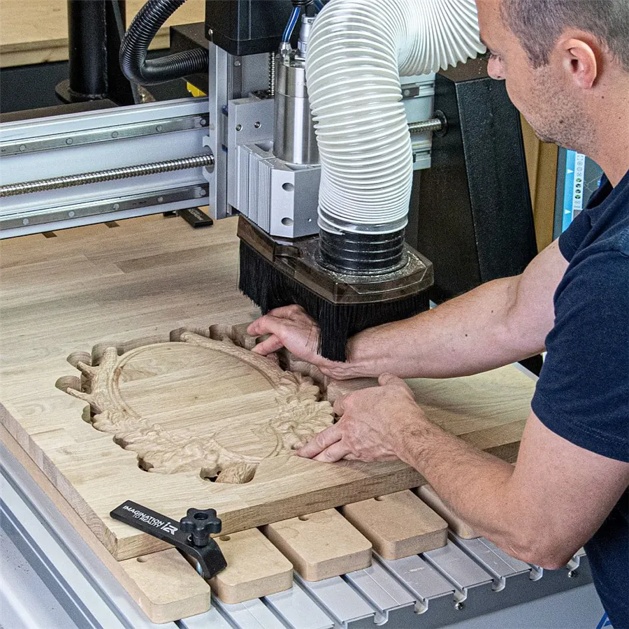 IGM i2R A24 CNC-Pantograph – Arbeitsbereich 610 × 1.220 mm