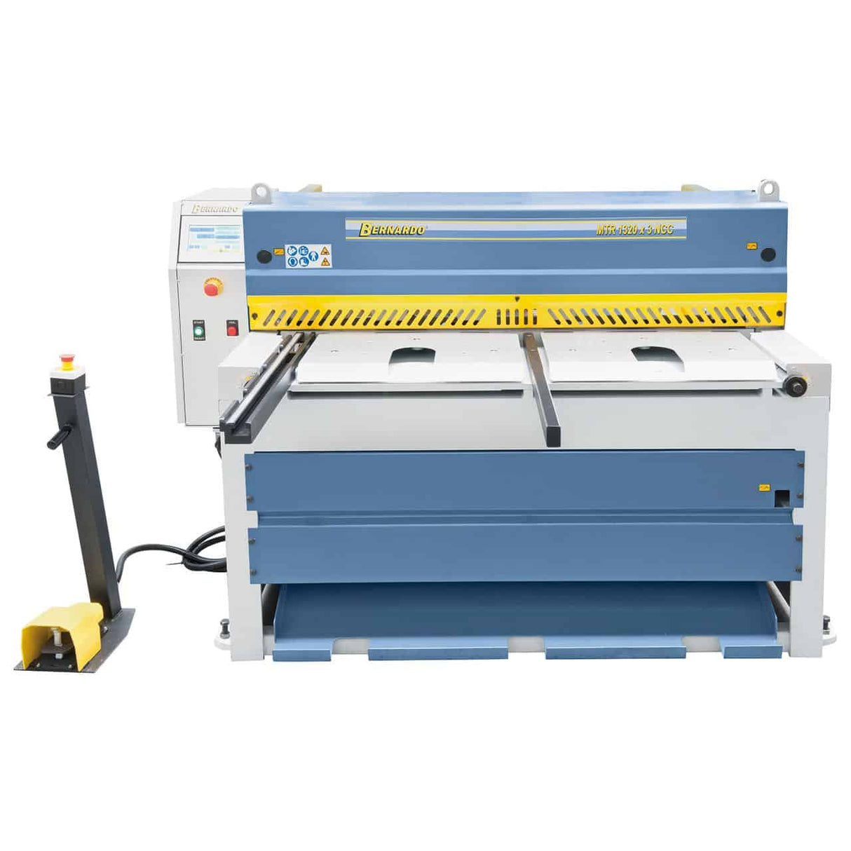 Bernardo MTR 1360 x 3 mm NCC – Motorisierte Guillotine-Schere