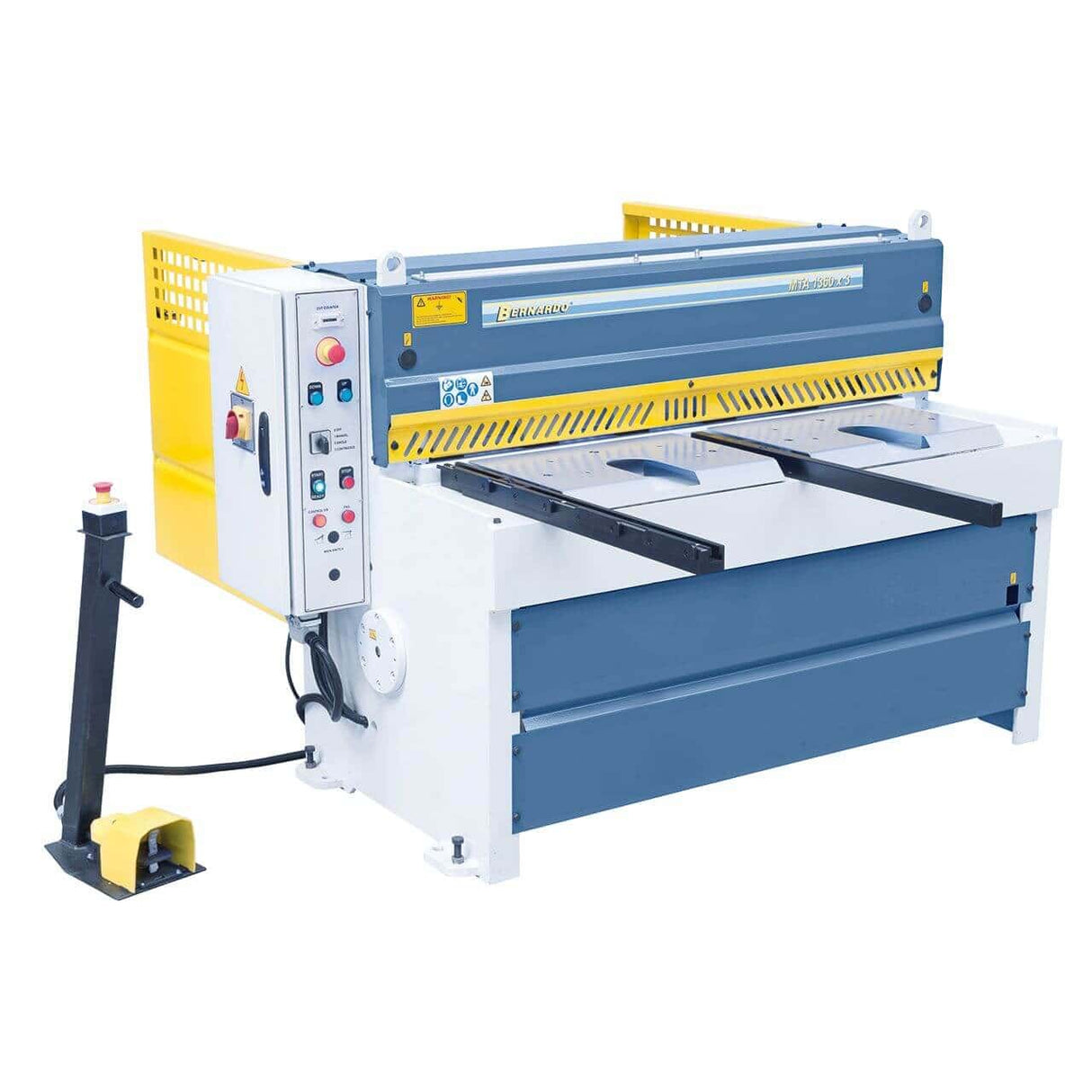 Bernardo MTA 1560 x 3 mm – Motorisierte Guillotine-Schere