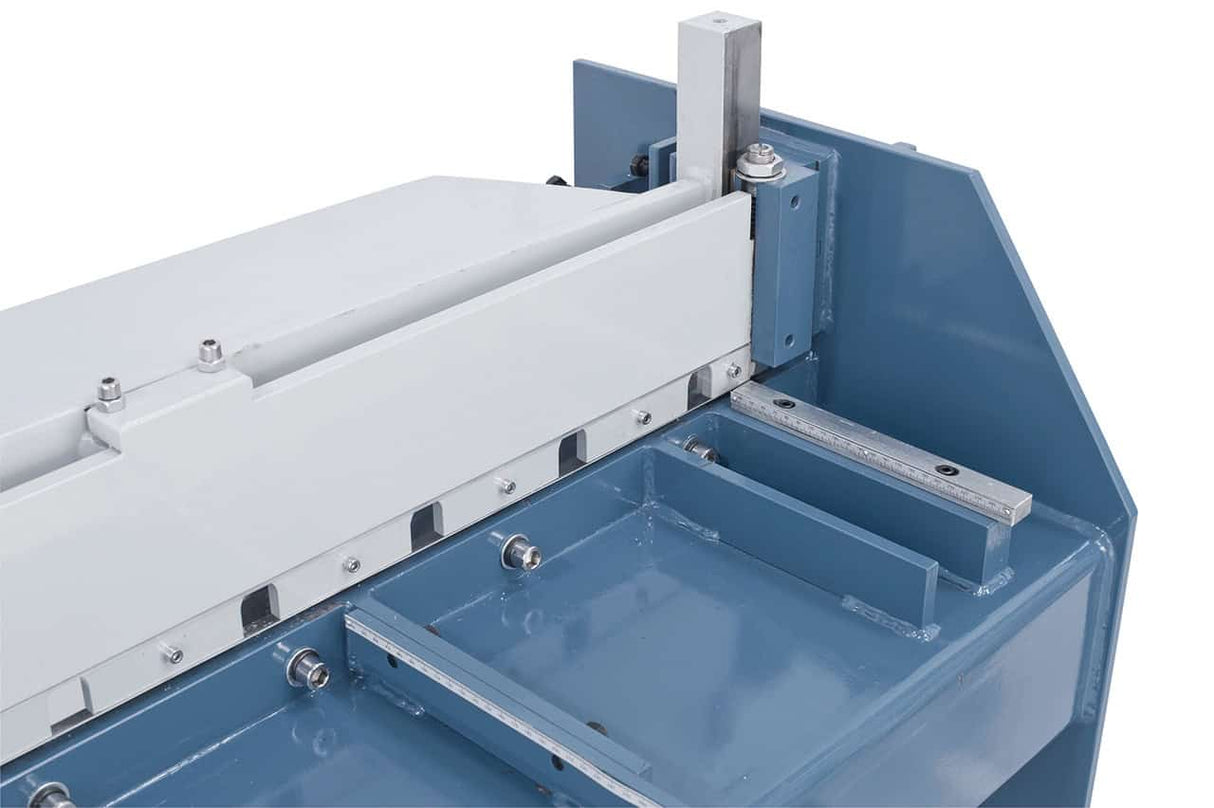 Bernardo FS 2450 × 1,2 Fußschere – 2450 mm Blechstärke, 1,2 mm