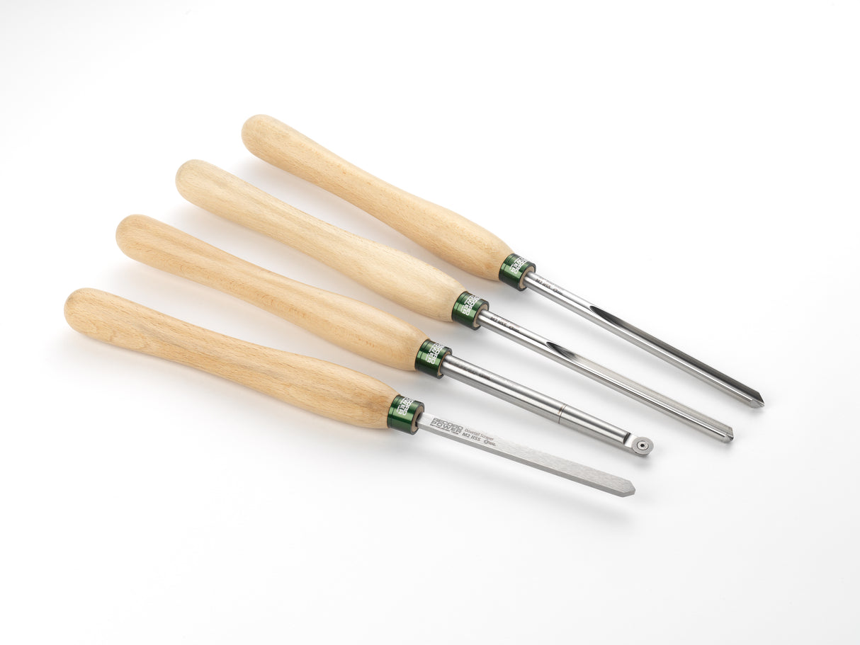 Set utensili Record Power ProComfort per tornitura legno composto da 4 utensili: due sgorbie 3/8", un raschiatore rotondo in metallo duro e un utensile a coda di rondine.