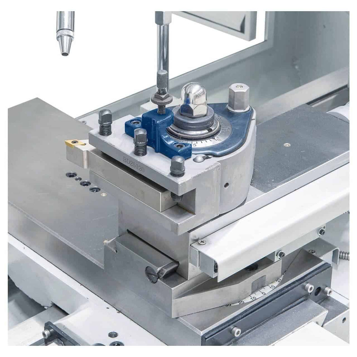 Bernardo Compact 410 x 1000 V-Konstant-Metalldrehmaschine mit 3-Achsen-Digitalanzeige ES-12 S