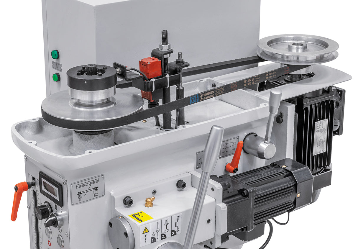 Tischbohrmaschine Bernardo DMT 25 PFV – Gewindeschneiden M20 und automatischer Bohrvorschub