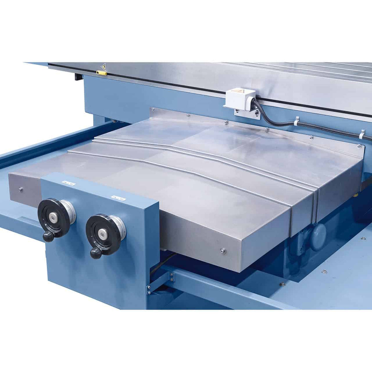 Bernardo BFM 2100 Servo Tischfräsmaschine – 2100 x 500 mm Tisch, ISO 50, 3-Achsen-Digitalanzeige