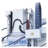 Bernardo BFM 2100 Servo Tischfräsmaschine – 2100 x 500 mm Tisch, ISO 50, 3-Achsen-Digitalanzeige