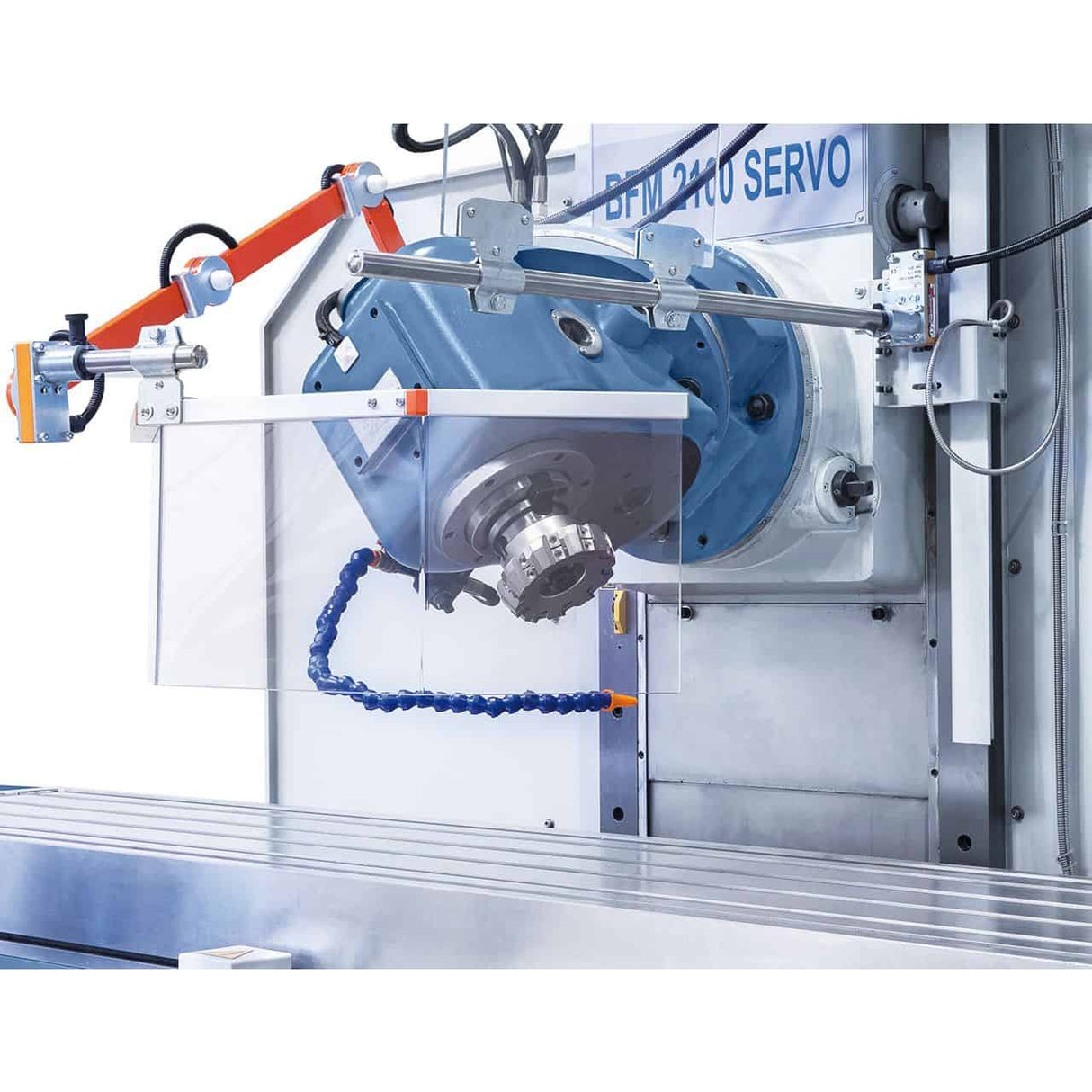 Bernardo BFM 2100 Servo Tischfräsmaschine – 2100 x 500 mm Tisch, ISO 50, 3-Achsen-Digitalanzeige