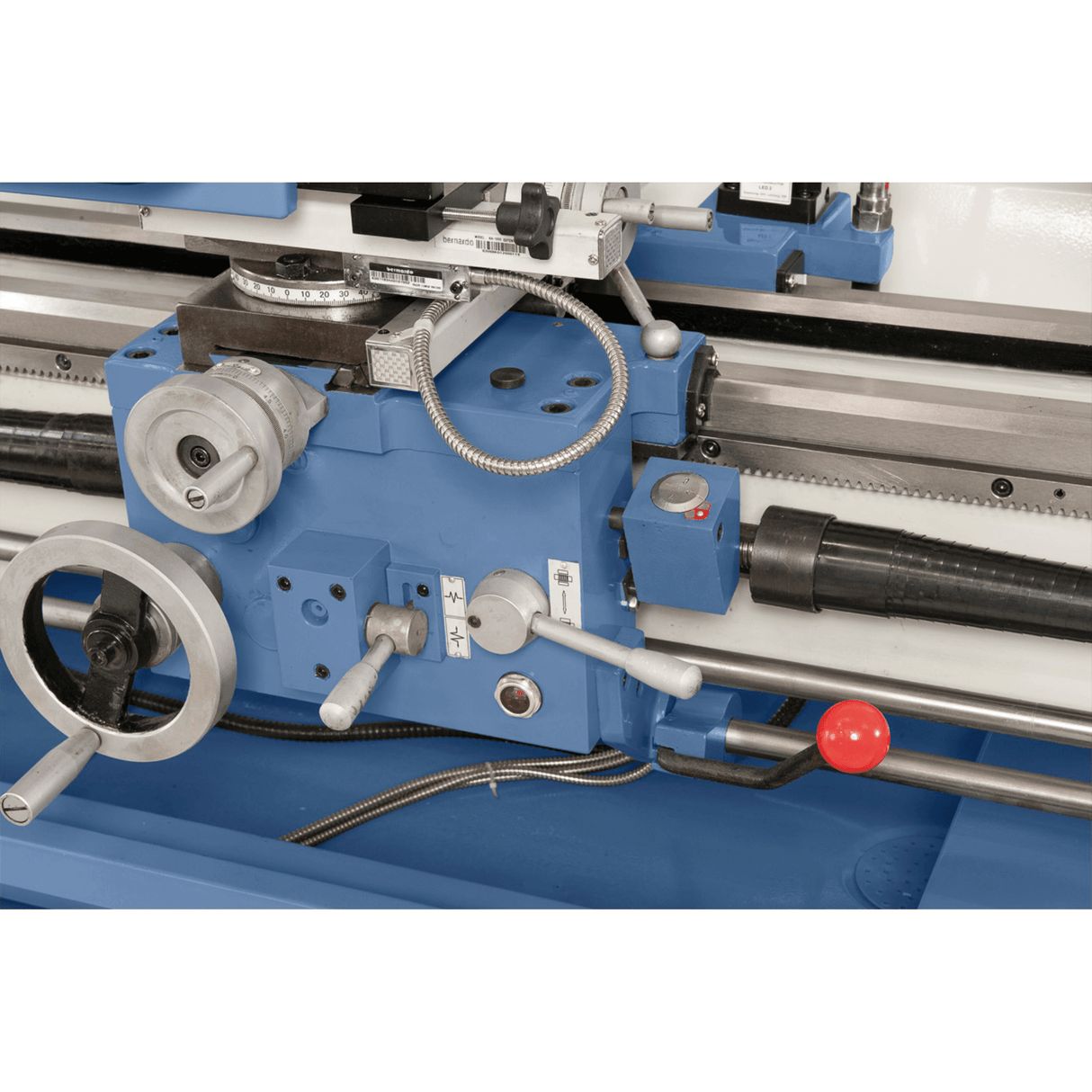 Bernardo Standard 165 D Drehmaschine mit 3-Achsen-Digitalanzeige ES-12 V