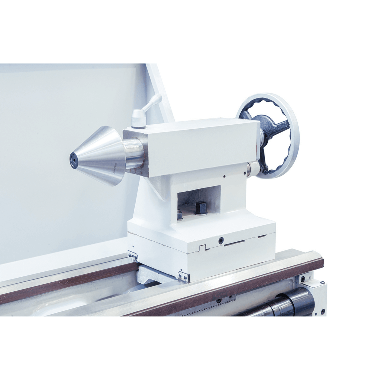 Bernardo Goliath 660 × 1.500 Industriedrehmaschine mit 3-Achs-Digitalanzeige ES-12 V – Spitzenweite 1.500 mm, Ø 660 mm am Bett, Spindelbohrung Ø 105 mm D1-8, 9-kW-Motor mit CE-Magnetbremse, Gewicht 3.630 kg