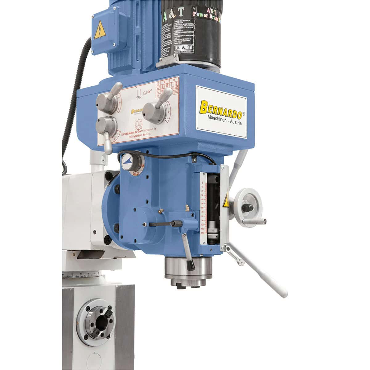 Bernardo UWF 95 N Universalfräsmaschine – ISO 40, pneumatische Spannvorrichtung DIN 2080, 1.600×360 mm Tisch, 2,2+2,2 kW Motoren, 3-Achs-Digitalanzeige, Gewicht 2.200 kg