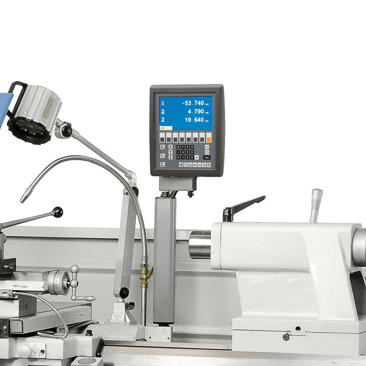 Bernardo Titan 660 x 3000 Metalldrehmaschine mit 3-Achsen-Digitalanzeige