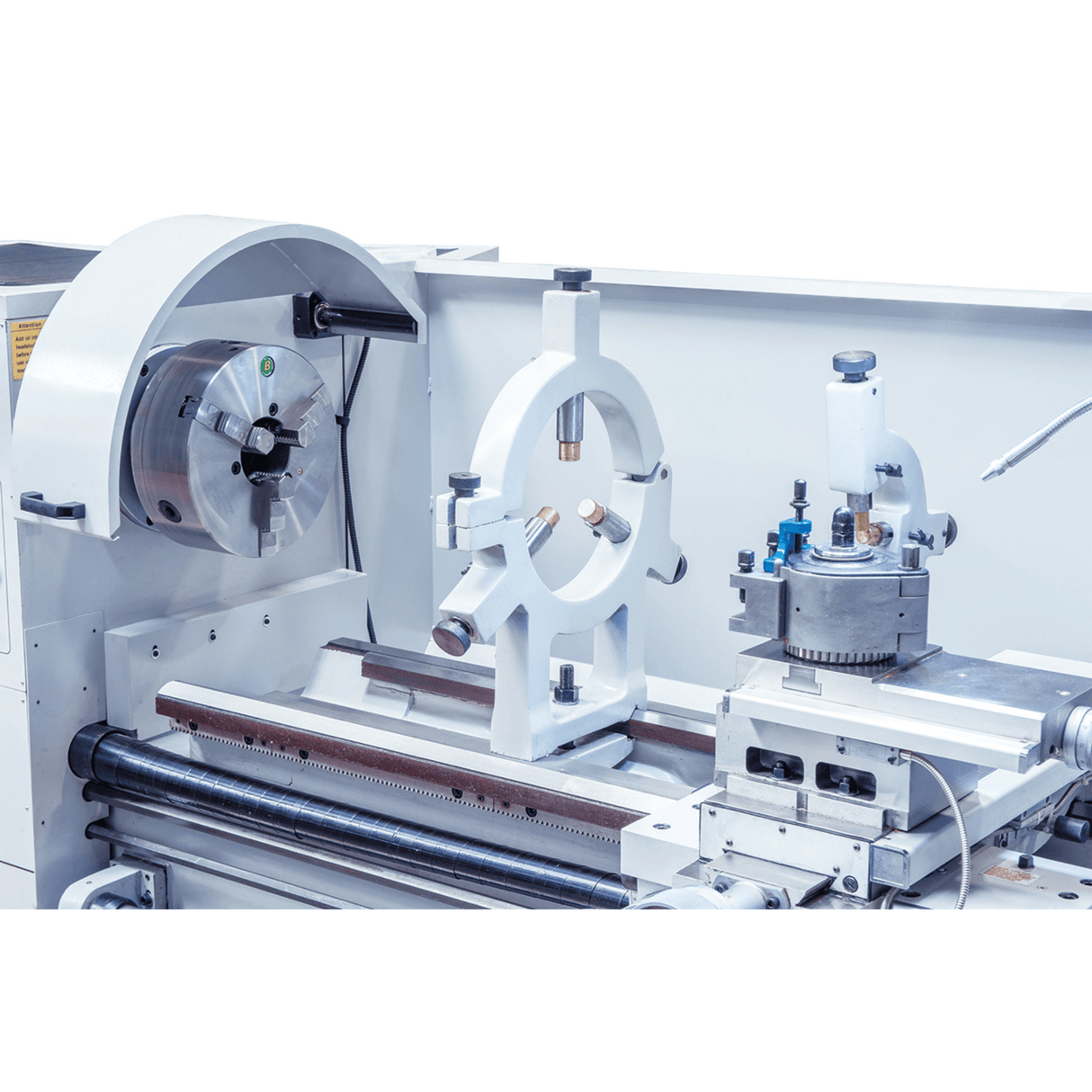 Bernardo Goliath 660 × 1.500 Industriedrehmaschine mit 3-Achs-Digitalanzeige ES-12 V – Spitzenweite 1.500 mm, Ø 660 mm am Bett, Spindelbohrung Ø 105 mm D1-8, 9-kW-Motor mit CE-Magnetbremse, Gewicht 3.630 kg