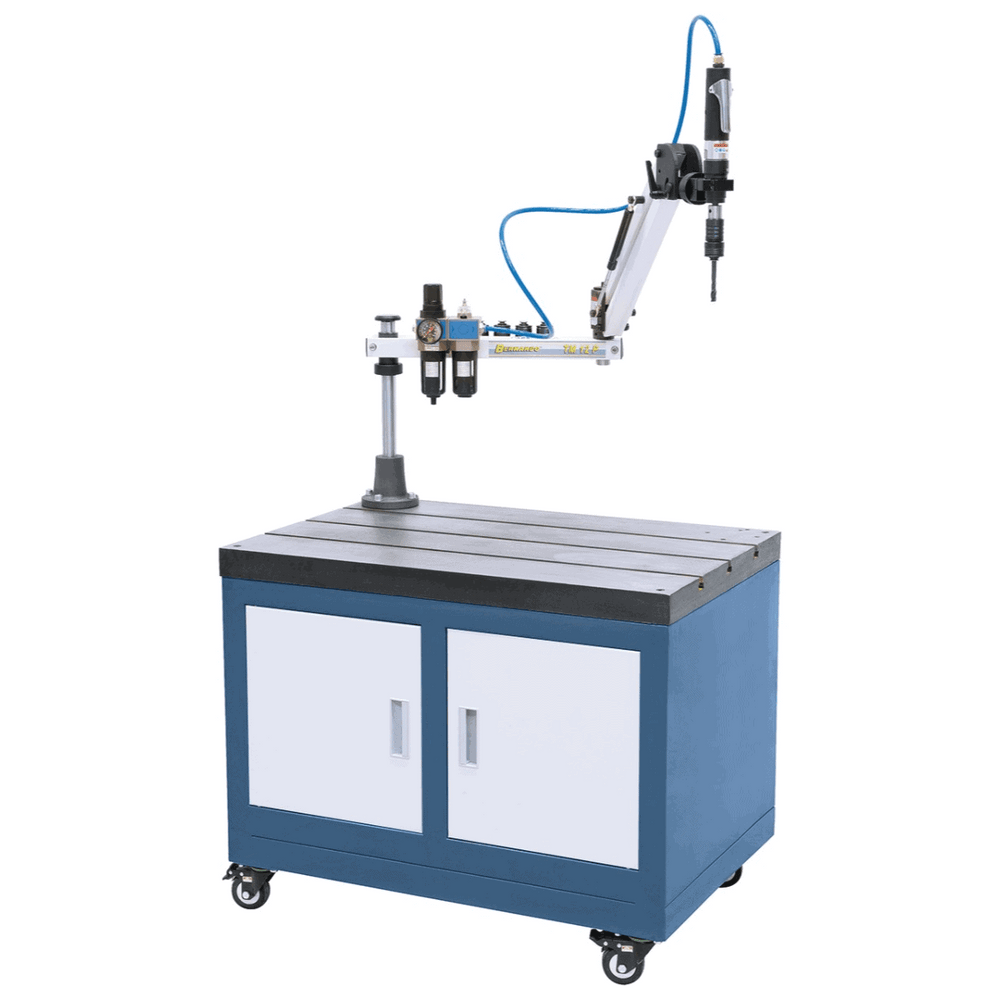 Bernardo Filettatrice pneumatica TM 12 P / R 1000 con braccio snodato 1000 mm, mandrino rapido con frizione di sicurezza e angolazione 0°-90°.