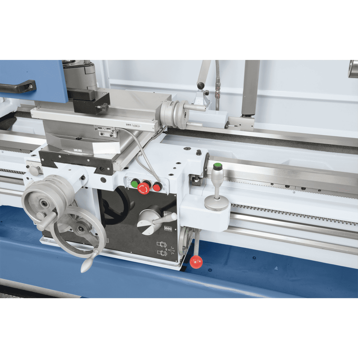 Bernardo TITAN 660 x 1500 Metalldrehmaschine mit 3-Achsen-Digitalanzeige