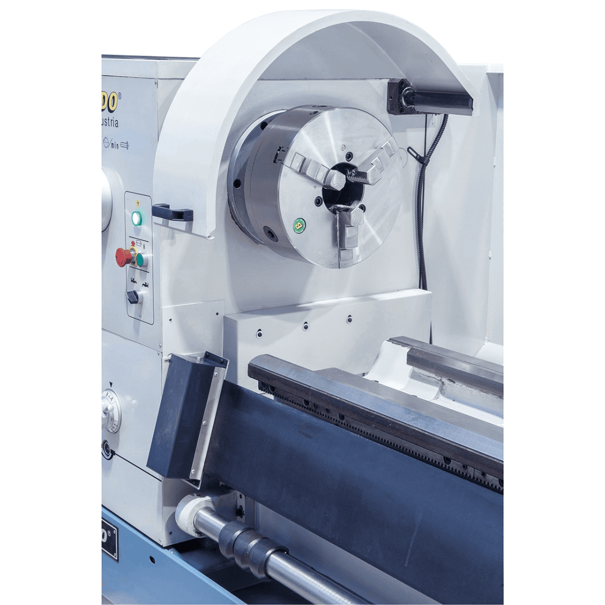 Bernardo Goliath 660 x 3000 Drehmaschine mit 3-Achsen-Digitalanzeige ES-12 V
