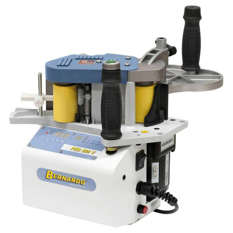 Set bordatrice professionale PEB 500 V-S con tagliabordi, fresatrice elettrica, sistema di fissaggio a vuoto e valigette di trasporto per lavorazioni precise su pannelli.